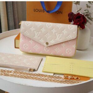 Barely used LV Purse